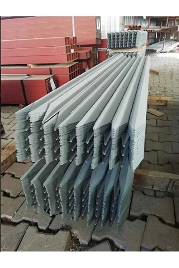 4 Delikli Bahçe Çit Direği